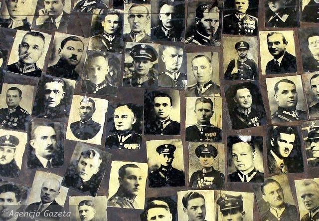 Katyn - Fotografie zamordowanych oficerów znalezione w sowieckic...kich grobach. Ze zbiorów Muzeum Katyńskiego w Warszawie1.jpg