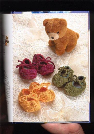 buciki dzieci Crochet Des Chaussons Pour Bb - Crochet2520Des2520Chaussons2520Pour2520B25C325A9b25C325A9252011.jpg