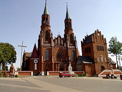 KOŚCIOŁY w POLSCE - Myszyniec--kościół.JPG