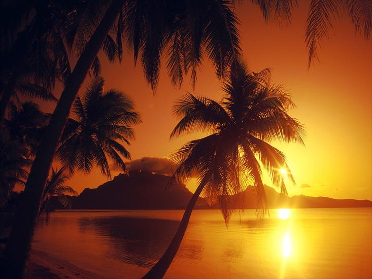 Natura - Polynesian_Sunset_Bora_Bora.jpg