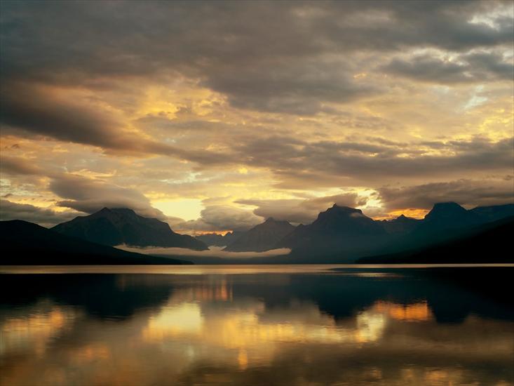 Lakes Wallpaper - McDonald Lake, Glacier National Park, Montana.jpg