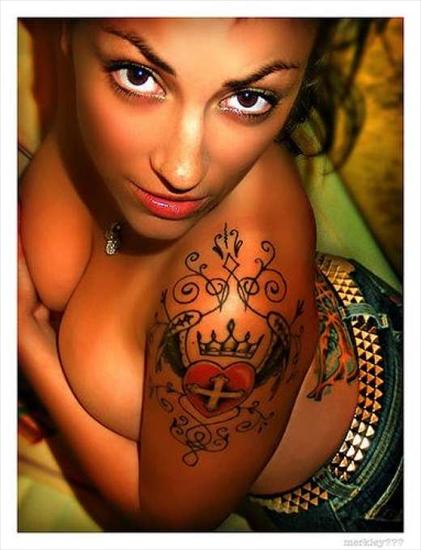 Kobiece tatuaże - Kobiece tatuaże 23.jpg