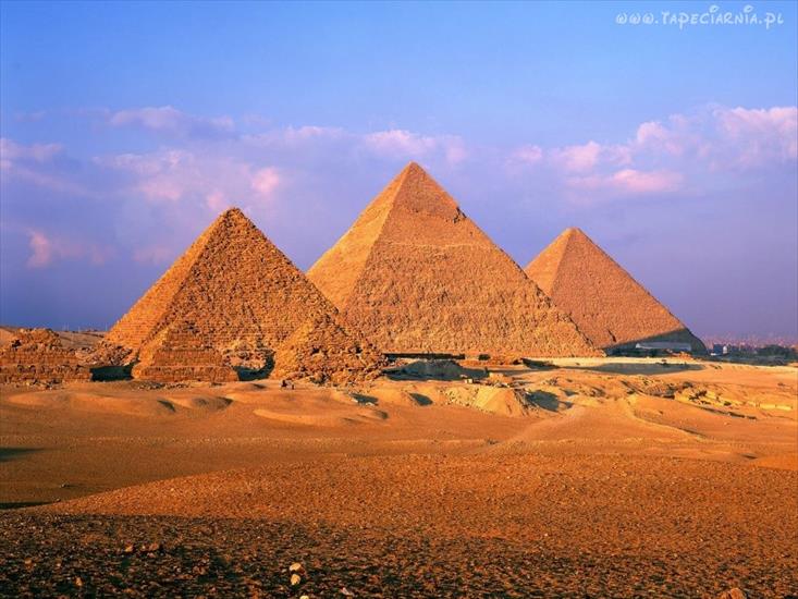Egipt - egipt_trzy_piramidy.jpg