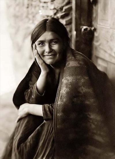 Indians - Girl-with-Smile.jpg